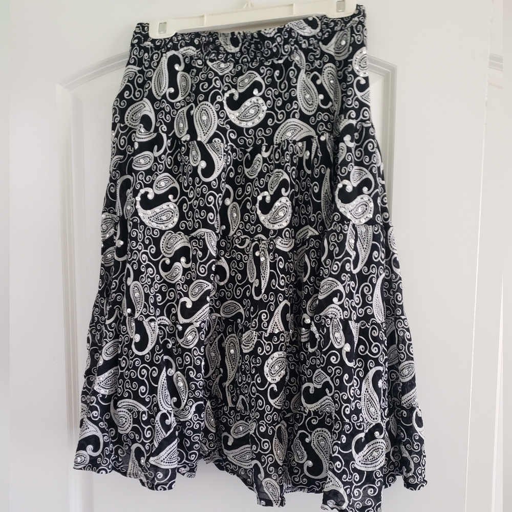 Skirt One Size - Picture 2 of 3